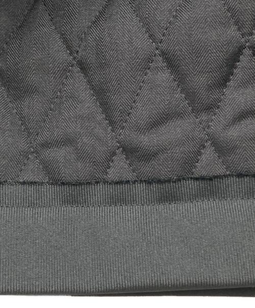 TAO COMME des GARCONS（タオ コムデギャルソン）TAO COMME des GARCONS (タオ コムデギャルソン) エステルヘリンボンキルティング ウエストゴムスカート ブラック サイズ:-の古着・服飾アイテム