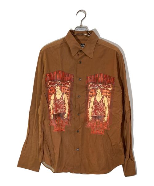 D&G（ディーアンドジー）D&G (ディーアンドジー) グラフィックプリントシャツ ブラウン サイズ:38の古着・服飾アイテム