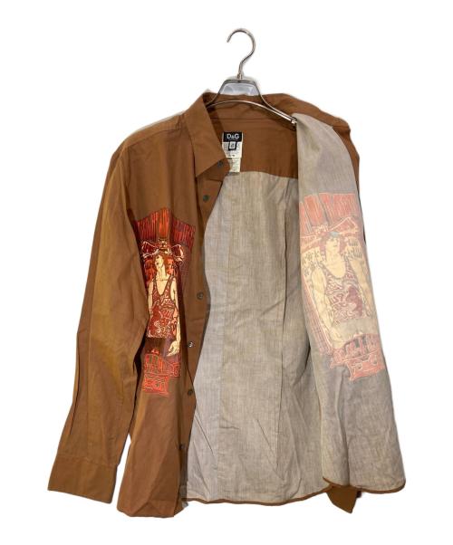 D&G（ディーアンドジー）D&G (ディーアンドジー) グラフィックプリントシャツ ブラウン サイズ:38の古着・服飾アイテム