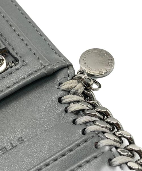 STELLA McCARTNEY（ステラマッカートニー）STELLA McCARTNEY (ステラマッカートニー) FALABELLA SMALL FLAP WALLET グレーの古着・服飾アイテム