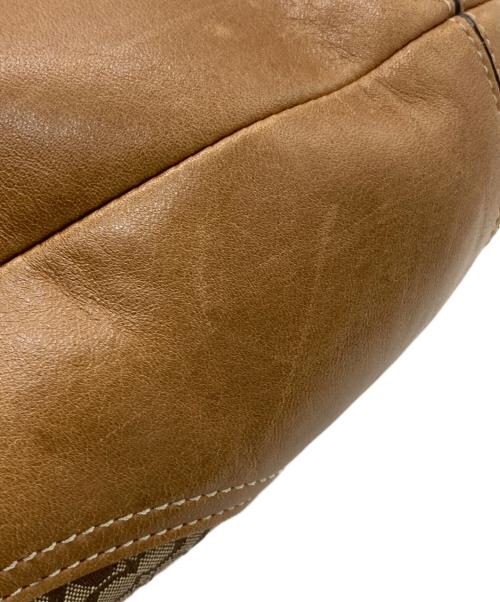 COACH（コーチ）COACH (コーチ) シグネチャーワンショルダーバッグ ベージュの古着・服飾アイテム