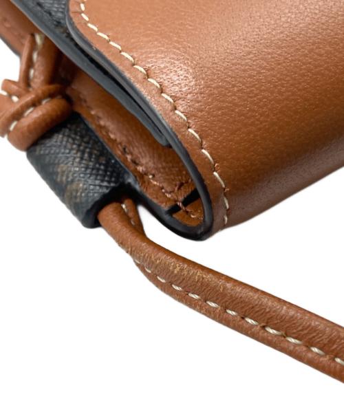 CELINE（セリーヌ）CELINE (セリーヌ) トリオンフキャンバスモバイルポーチ ブラウン サイズ:-の古着・服飾アイテム