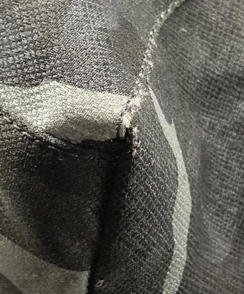 PELLE MORBIDA（ペッレモルビダ）PELLE MORBIDA (ペッレモルビダ) カモフラトートバッグ ブラック×グレー サイズ:-の古着・服飾アイテム