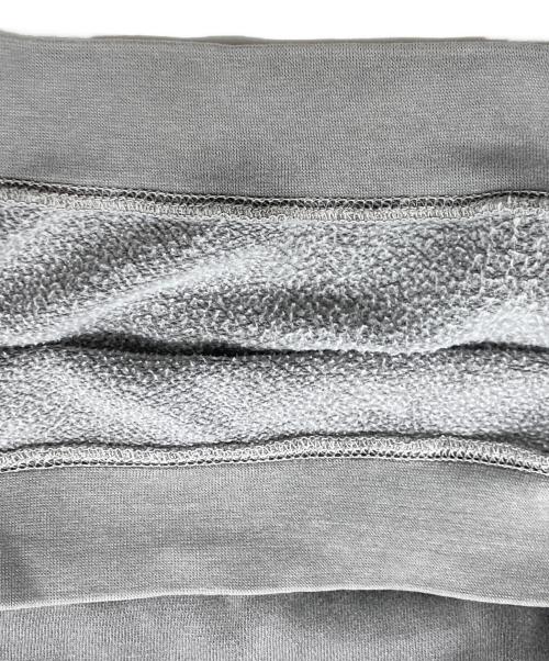 Travis Scott（トラヴィススコット）Travis Scott (トラヴィス・スコット) Cactus Jack PS Classic Crewneck グレー サイズ:Ⅿの古着・服飾アイテム