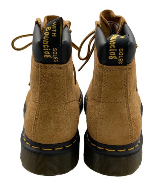 stussy（ステューシー）stussy (ステューシー) Dr.Martens (ドクターマーチン) 939 Boot ベージュ サイズ:SIZE UK 7の古着・服飾アイテム