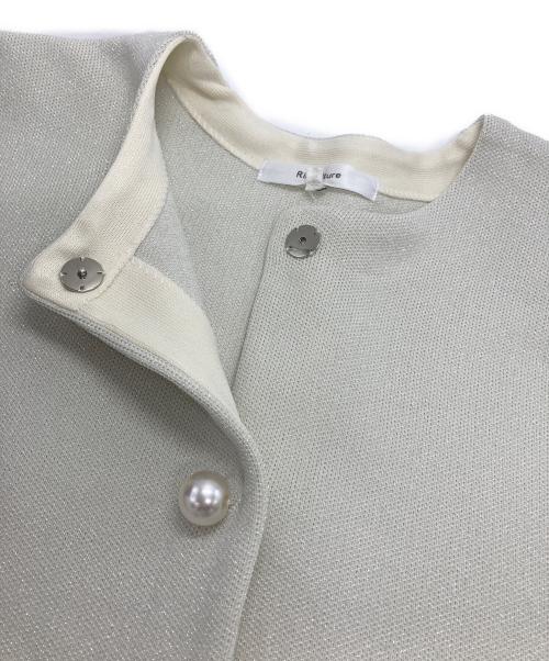 Rirandture（リランドチュール）Rirandture (リランドチュール) パールボタンラメクロップドニットジャケット アイボリー サイズ:2の古着・服飾アイテム