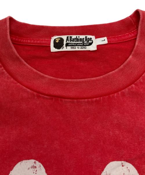 A BATHING APE（アベイシングエイプ）A BATHING APE (アベイシングエイプ) Garment Dye Logo Realaxed Fit Tee レッド サイズ:Lの古着・服飾アイテム