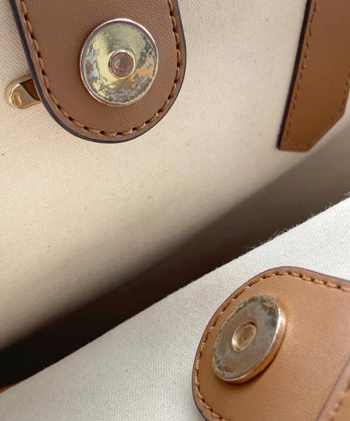 MICHAEL KORS（マイケル・コース）MICHAEL KORS (マイケル・コース) シグネイチャートートバッグ アイボリー×ベージュ サイズ:-の古着・服飾アイテム