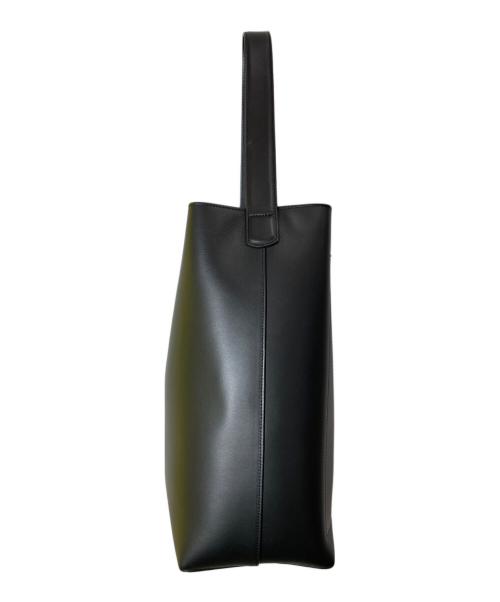 FRENZLAUER（フレンツラウアー）FRENZLAUER (フレンツラウアー) MAMI SOFT GRAINED SHOULDER BAG ブラック サイズ:-の古着・服飾アイテム