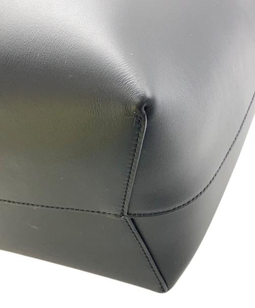 FRENZLAUER（フレンツラウアー）FRENZLAUER (フレンツラウアー) MAMI SOFT GRAINED SHOULDER BAG ブラック サイズ:-の古着・服飾アイテム