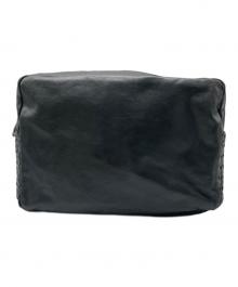 BOTTEGA VENETA（ボッテガベネタ）の古着「イントレチャートレザーセカンドバッグ」｜ブラック