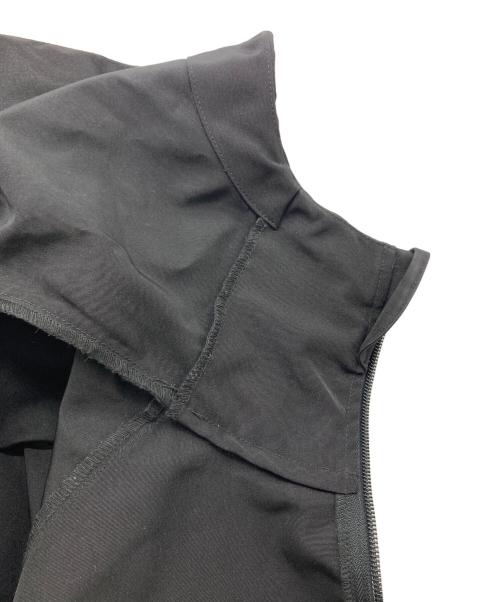 A CIRCLE OF THE PEACE（サークルオブザピース）A CIRCLE OF THE PEACE (サークルオブザピース) shell jacket ブラック サイズ:Mの古着・服飾アイテム