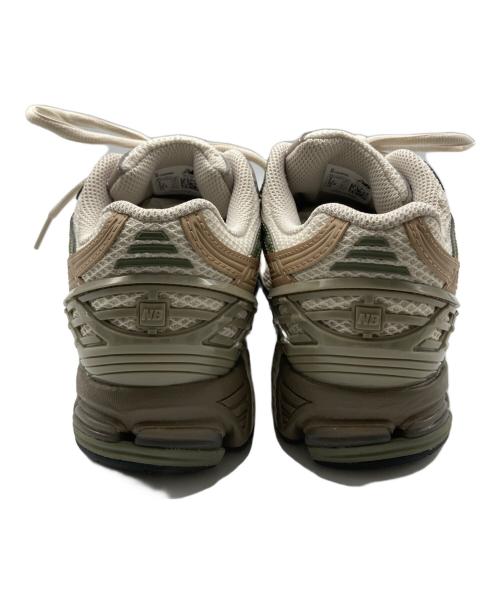 NEW BALANCE（ニューバランス）NEW BALANCE (ニューバランス) ローカットスニーカー グリーン×ベージュ サイズ:24の古着・服飾アイテム
