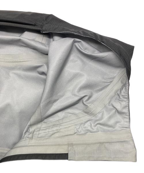 mont-bell（モンベル）mont-bell (モンベル) サンダーパスジャケット ブラック サイズ:Lの古着・服飾アイテム