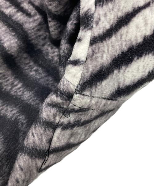 SUPREME（シュプリーム）Supreme (シュプリーム) Tiger Stripe Track Jacket グレー サイズ:Lの古着・服飾アイテム
