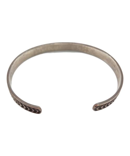 Navajo（ナバホ）Navajo (ナバホ) スタンプワークバングル シルバーの古着・服飾アイテム