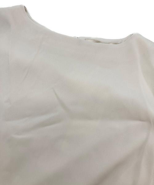 自由区（ジユウク）自由区 (ジユウク) ダブルクロス サックワンピース アイボリー サイズ:32の古着・服飾アイテム