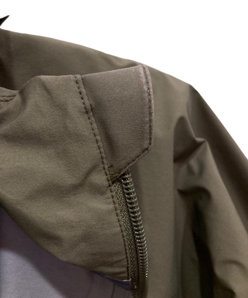 HELLY HANSEN（ヘリーハンセン）HELLY HANSEN (ヘリーハンセン) URD RAIN PARKA カーキ サイズ:Mの古着・服飾アイテム