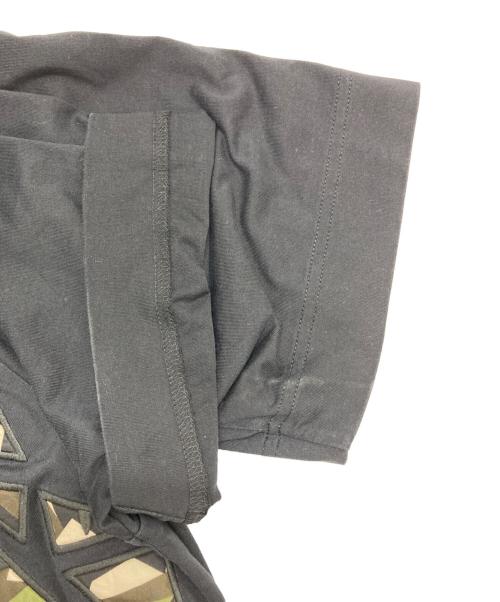 FENDI（フェンディ）FENDI (フェンディ) カモフラバグスアイモチーフTシャツ ブラック サイズ:Lの古着・服飾アイテム
