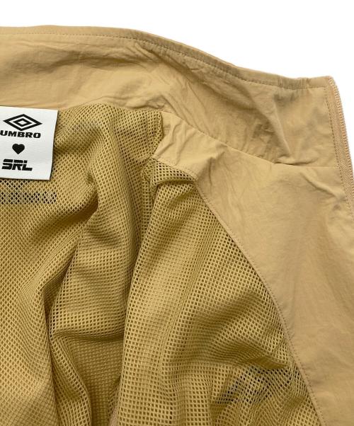 Sea Room lynn（シールームリン）Sea Room Lynn (シールームリン) UMBRO (アンブロ) ナイロントラックジャケット ベージュ サイズ:SIZE Free 未使用品の古着・服飾アイテム
