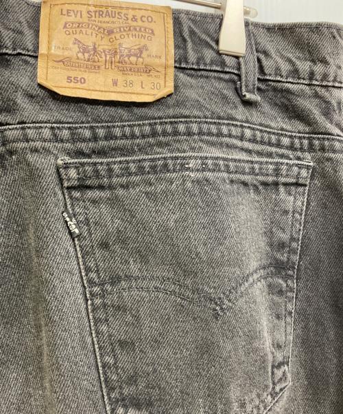 LEVI'S（リーバイス）LEVI'S (リーバイス) 550後染めデニムパンツ ブラック サイズ:38の古着・服飾アイテム
