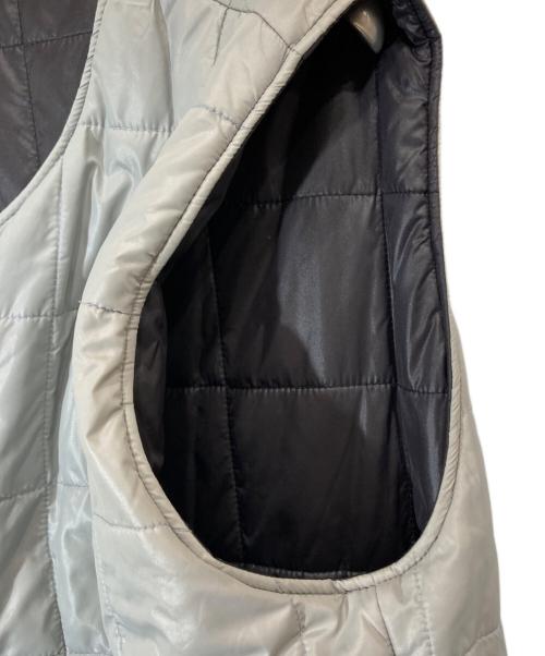 stussy（ステューシー）stussy (ステューシー) 中綿リバーシブルベスト ブラック×グレー サイズ:XLの古着・服飾アイテム
