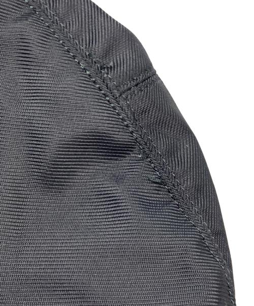 PORTER（ポーター）PORTER (ポーター) ラウンドショルダーバッグ ブラックの古着・服飾アイテム