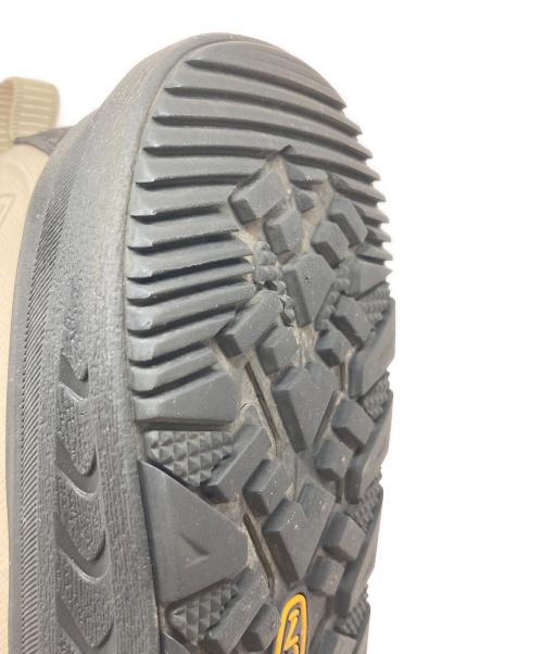 KEEN（キーン）KEEN (キーン) WK400 WPスニーカー ベージュ サイズ:27cmの古着・服飾アイテム