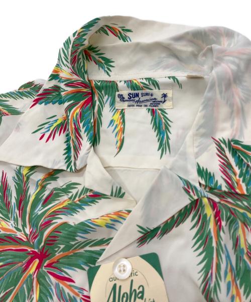 Sun Surf（サンサーフ）Sun Surf (サンサーフ) DUKES PALM TREE アロハシャツ ホワイト サイズ:Ⅿの古着・服飾アイテム