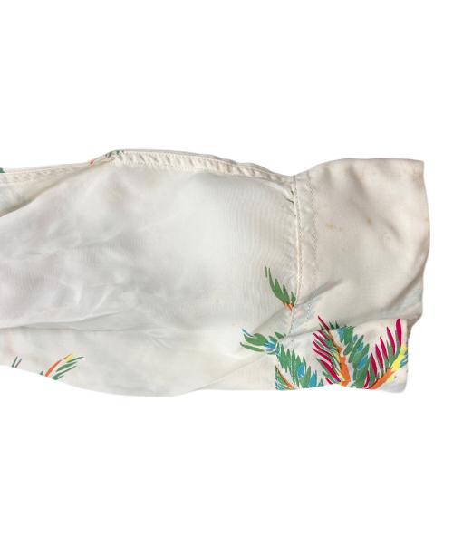 Sun Surf（サンサーフ）Sun Surf (サンサーフ) DUKES PALM TREE アロハシャツ ホワイト サイズ:Ⅿの古着・服飾アイテム