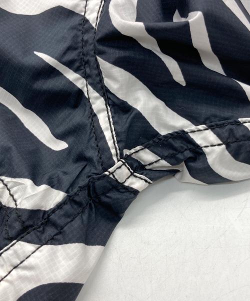 THE NORTHFACE PURPLELABEL（ザ・ノースフェイス パープルレーベル）THE NORTHFACE PURPLELABEL (ザ・ノースフェイス パープルレーベル) MOUNTAIN WIND PARKA ホワイト×ブラック サイズ:下記参照の古着・服飾アイテム