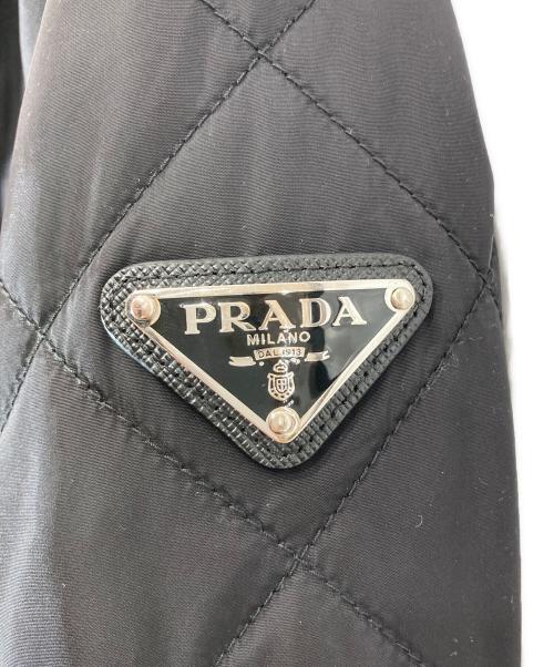 PRADA（プラダ）PRADA (プラダ) トライアングルプレート キルティングジャケット ブラック サイズ:Ｌの古着・服飾アイテム