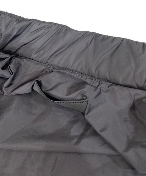 PRADA（プラダ）PRADA (プラダ) トライアングルプレート キルティングジャケット ブラック サイズ:Ｌの古着・服飾アイテム