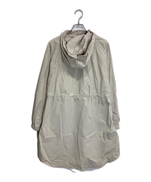 23区（ニジュウサンク）23区 (ニジュウサンク) ナイロン2WAYストレッチ フーデットアウター アイボリー サイズ:36の古着・服飾アイテム