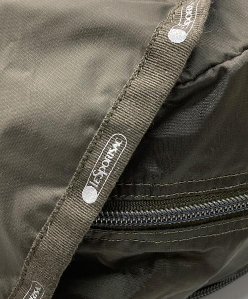 LeSportsac（レスポートサック）LeSportsac (レスポートサック) MODERN FLAP BACKPACK2 カーキの古着・服飾アイテム