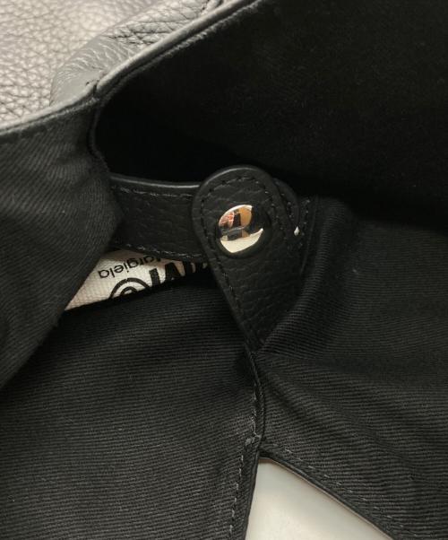 MM6 Maison Margiela（エムエムシックスメゾンマルジェラ）MM6 Maison Margiela (エムエムシックスメゾンマルジェラ) ジャパニーズ レザー トライアングル ミディアムバッグ ブラック サイズ:-の古着・服飾アイテム