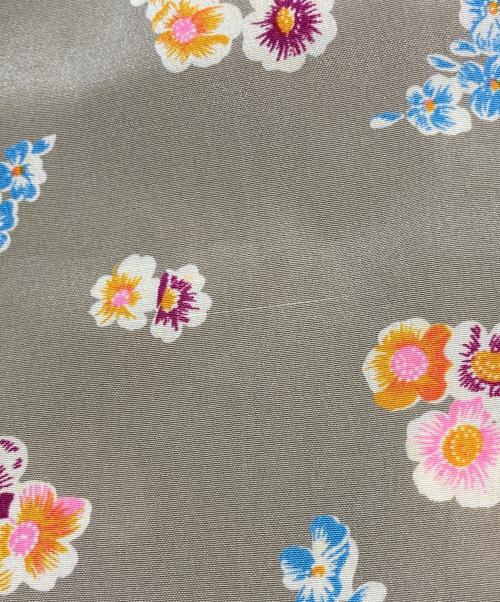 LOEWE（ロエベ）LOEWE (ロエベ) オールドシルクプルオーバーシャツ ベージュ サイズ:42の古着・服飾アイテム