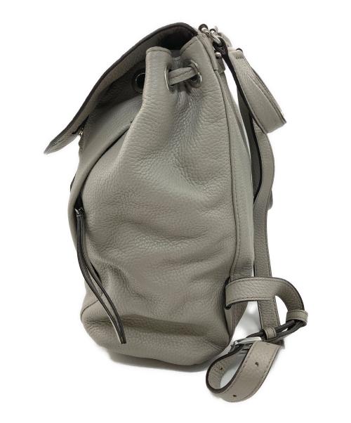 MICHAEL KORS（マイケル・コース）MICHAEL KORS (マイケル・コース) レザーリュック ベージュ サイズ:-の古着・服飾アイテム