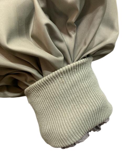 J1U by LA BELLE ETUDE（ジユウバイラベルエチュード）J1U by LA BELLE ETUDE (ジユウバイラベルエチュード) パッファーボリュームAラインミドルコート オリーブ サイズ:Freeの古着・服飾アイテム