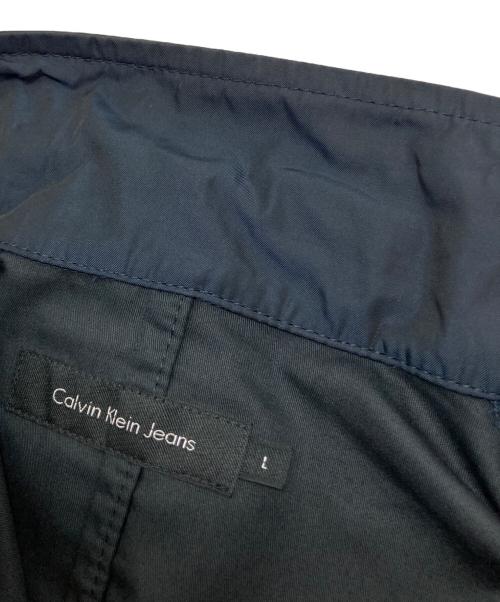 ck Calvin Klein（シーケーカルバンクライン）ck Calvin Klein (シーケーカルバンクライン) ナイロンハンティングジャケット ネイビー サイズ:Lの古着・服飾アイテム