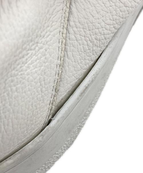 CELINE（セリーヌ）CELINE (セリーヌ) HUNTINGTON ホワイト サイズ:43の古着・服飾アイテム