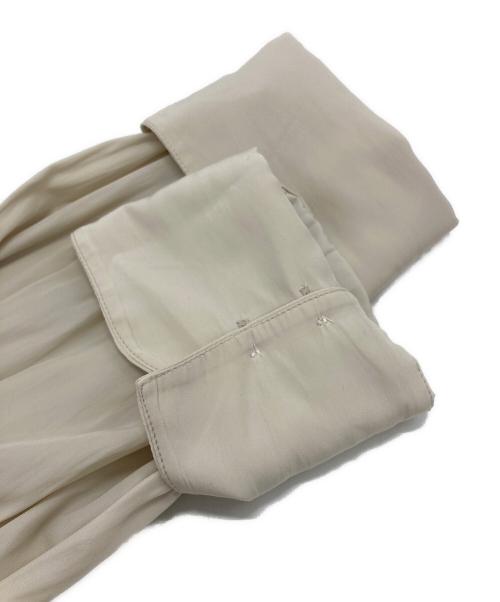 Spick and Span（スピック＆スパン）Spick and Span (スピック＆スパン) シルクライクラッフルフリルブラウス アイボリー サイズ:-の古着・服飾アイテム