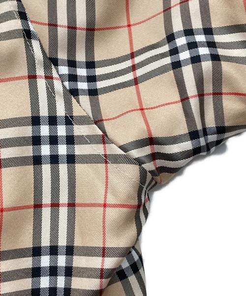 BURBERRY GOLF（バーバリーゴルフ）BURBERRY GOLF (バーバリーゴルフ) リバーシブルノヴァチェックフリースジャケット ベージュ サイズ:SIZE Mの古着・服飾アイテム