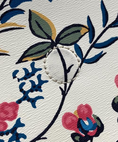 TORY BURCH（トリーバーチ）TORY BURCH (トリーバーチ) フラワープリントショルダーバッグ ホワイトの古着・服飾アイテム