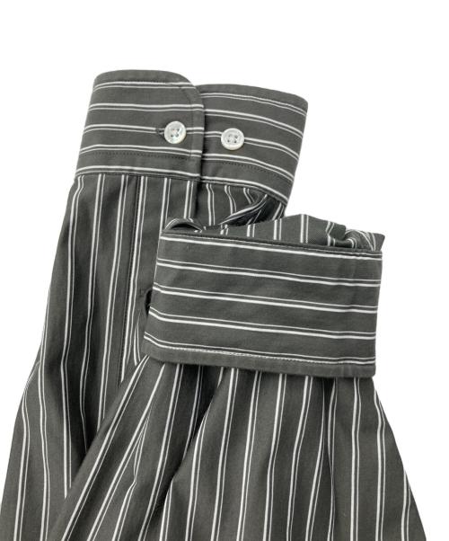 +81（プラスエイティーワン）+81 (プラスエイティーワン) KANEMASA PHIL. (カネマサフィル) 別注THICK AND THIN STRIPE ROYAL OX DRESS KNIT SHIRT グレー×ホワイト サイズ:2の古着・服飾アイテム