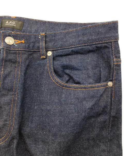 A.P.C.（アーペーセー）A.P.C. (アーペーセー) デニムパンツ インディゴ サイズ:33の古着・服飾アイテム
