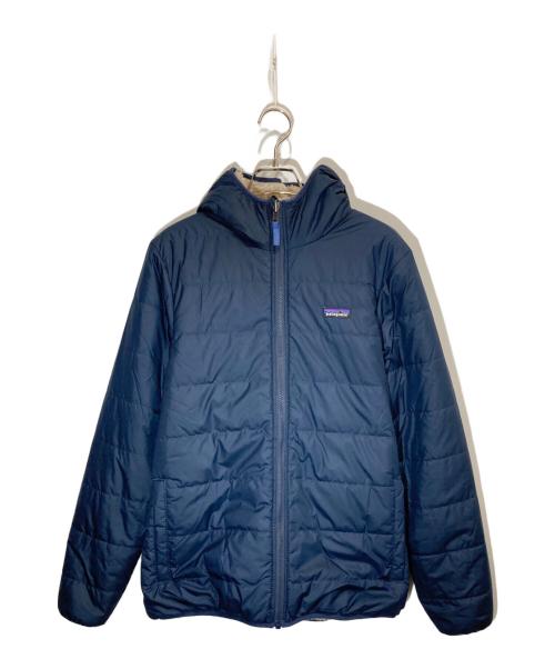 Patagonia（パタゴニア）Patagonia (パタゴニア) リバーシブル・レディ・フレディ・フーディ ベージュ×ネイビー サイズ:XXL (レディースM相当)の古着・服飾アイテム