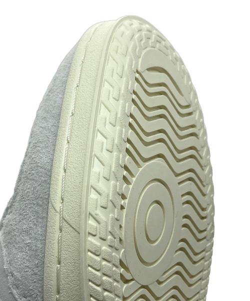 NEW BALANCE（ニューバランス）NEW BALANCE (ニューバランス) スニーカー ベージュ サイズ:27.5の古着・服飾アイテム