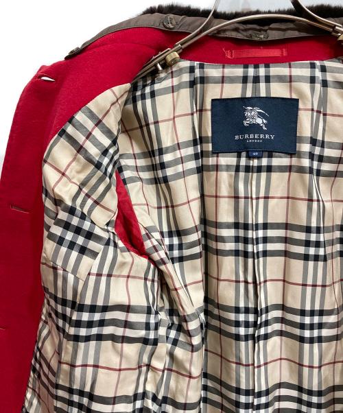 BURBERRY LONDON（バーバリーロンドン）BURBERRY LONDON (バーバリーロンドン) 襟ファーウールジャケット レッド サイズ:SIZE 40の古着・服飾アイテム