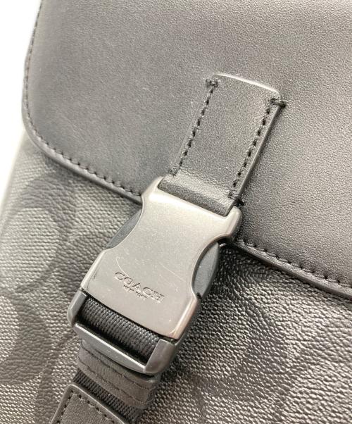 COACH（コーチ）COACH (コーチ) トラック スモール フラップ クロスボディ ブラック サイズ:-の古着・服飾アイテム